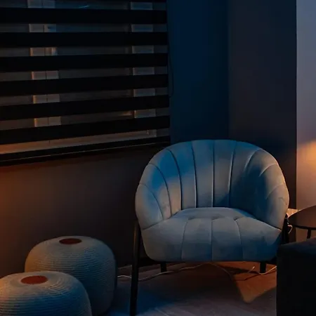 Delmar Aristoteloys Apartment *