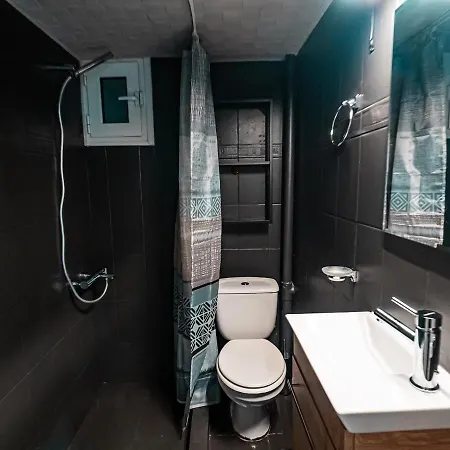 Delmar Aristoteloys Apartment *